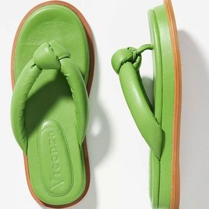 Anthropologie Vicenza Leather Flip Flop NIB 37